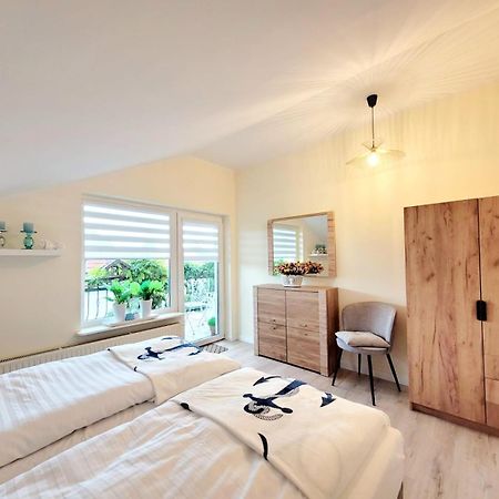 Apartament "Cudowna Wyspa" シフィノウイシチェ エクステリア 写真